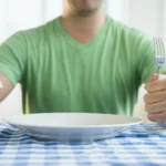 Reni: 9 abitudini a tavola che non aiutano